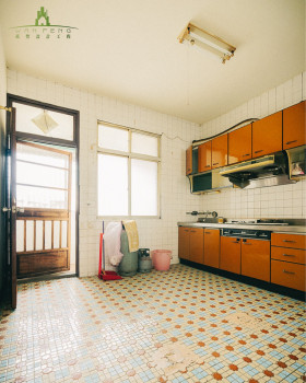 房屋修繕舊屋翻修統包工程磁磚木工裝潢廚房修繕地磚翻新磁磚