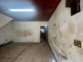房屋修繕舊屋翻修套房改建泥作工程統包工程磁磚防水水電鐵工鋁窗